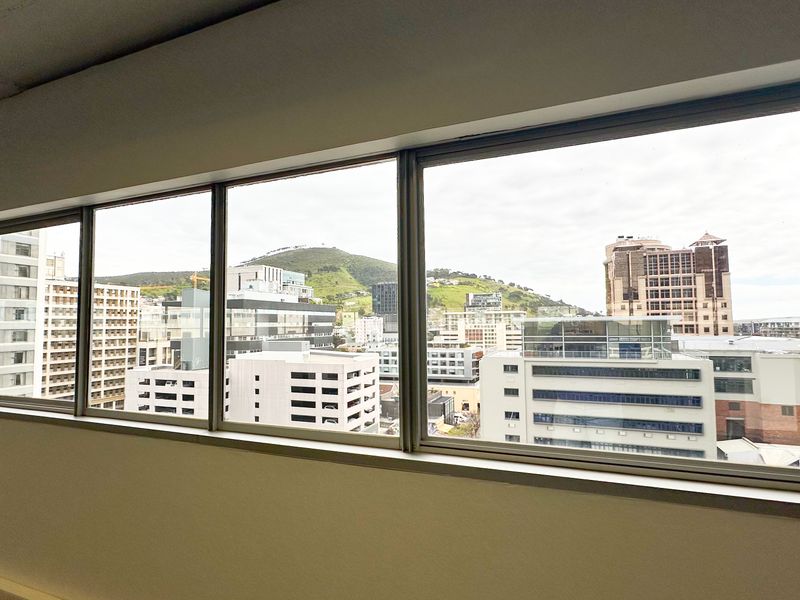 Panoramic Office with Iconic Mountain & City Views. 8th Floor, 14 On Long, Cape Town CBD. - Photo 8