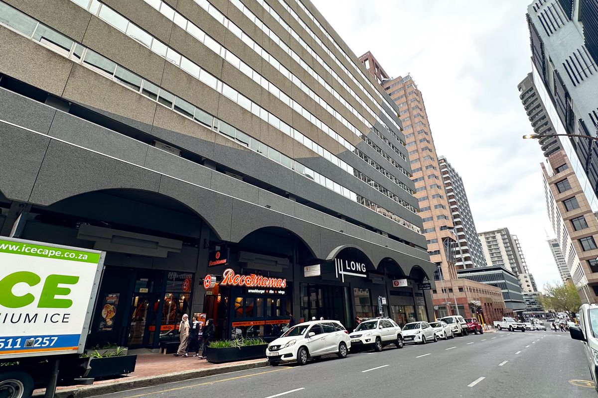 Panoramic Office with Iconic Mountain & City Views. 8th Floor, 14 On Long, Cape Town CBD. - Photo 4