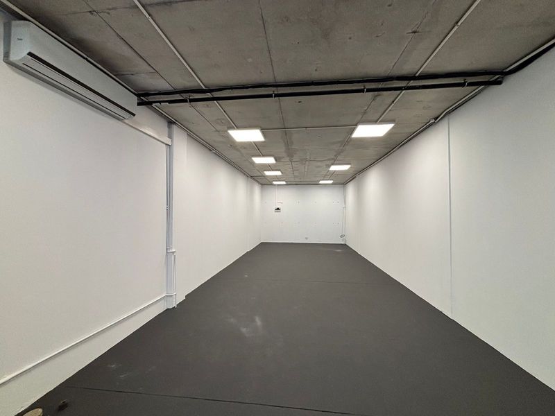 Prime Ground Floor Space in the Heart of the Tyger Valley, Edward Street - Photo 10