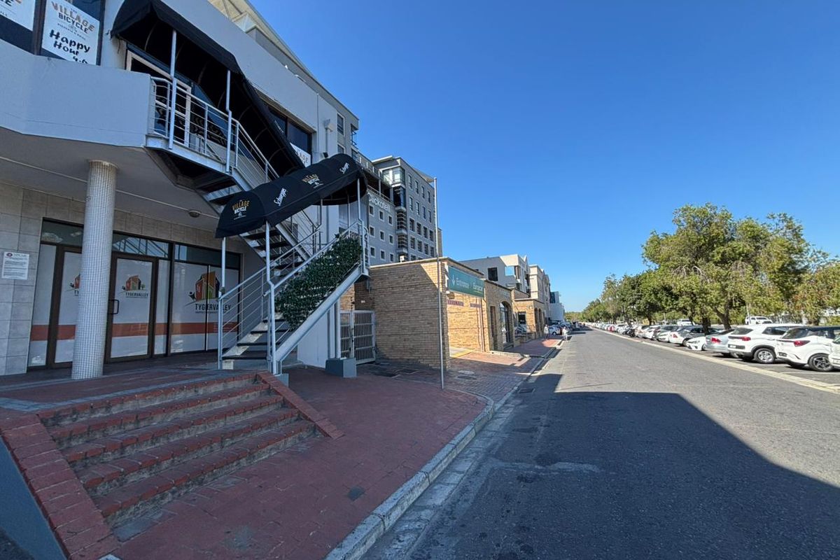 Versatile First Floor Commercial Opportunity in Edward Street, Tyger Valley - Photo 2