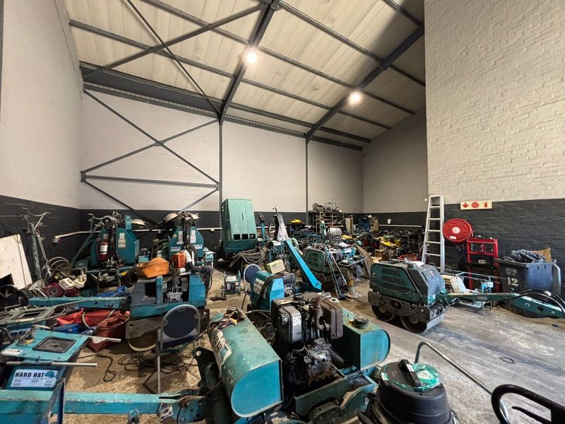 A-Grade Warehouse To Let in Stikland Industrial - Photo 10