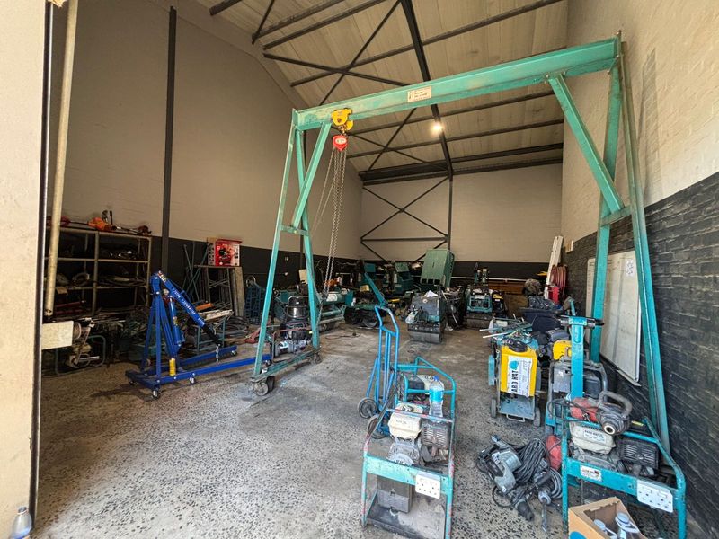 A-Grade Warehouse To Let in Stikland Industrial - Photo 9