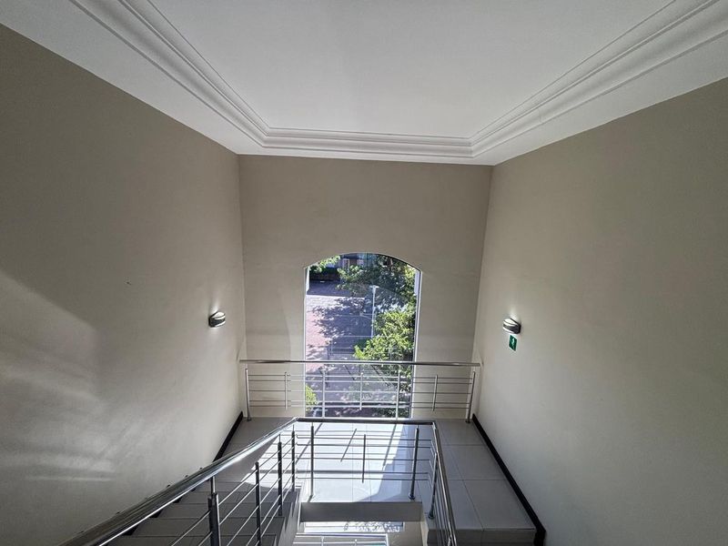 395m2 Premium Office Space in Tyger Valley - Photo 5