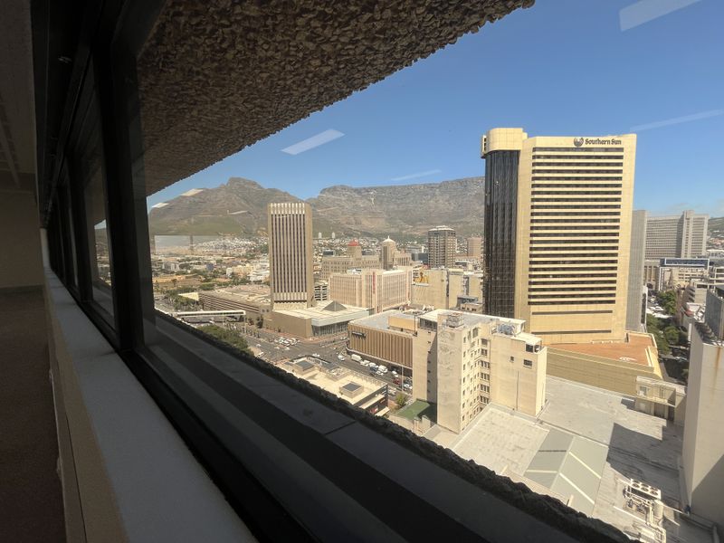 Premium Dual-Floor Office with Internal Staircase at The Box, Cape Town CBD - Photo 7