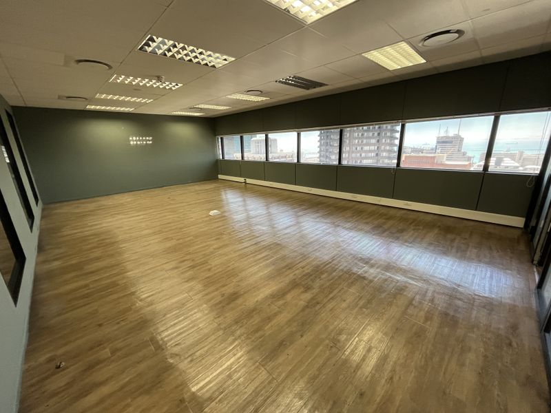Entire 26th Floor Premium Office with Balcony at The Box, Cape Town CBD - Photo 8