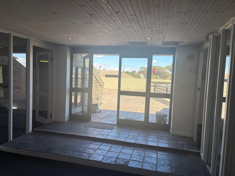 189sqm Loft Office Space – Delphi Arena, Tyger Valley - Photo 8