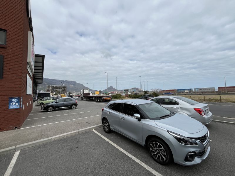Well-situated 88 squares Office on 28 Marine Drive, Paarden Eiland. - Photo 3