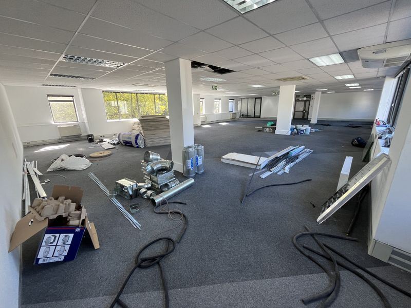 Flexible and ready to customise First-Floor office in Boundary Terraces, MillHouse. - Photo 6