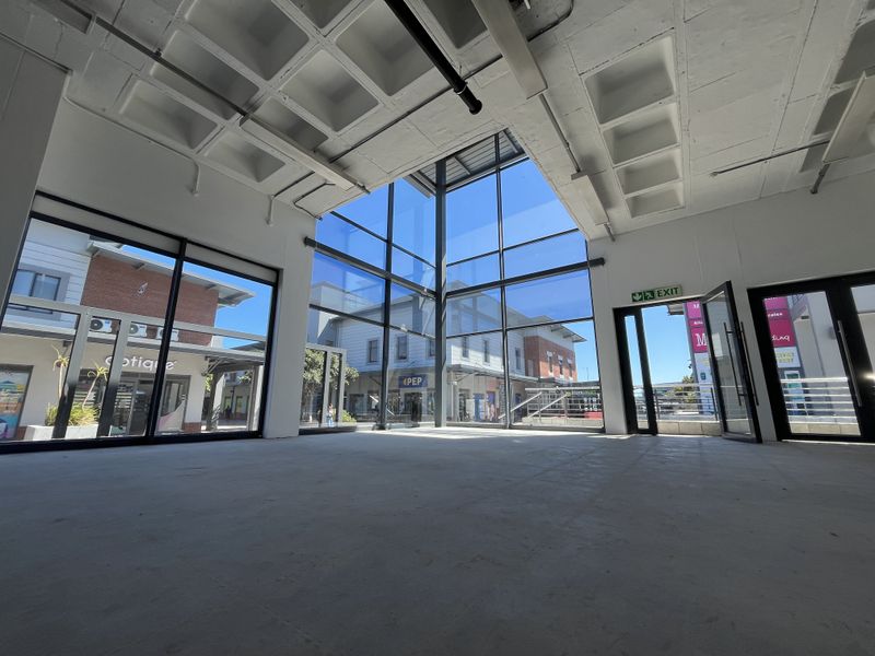 Prime Corner Retail Showroom with Maximum Exposure at Sable Square. - Photo 2