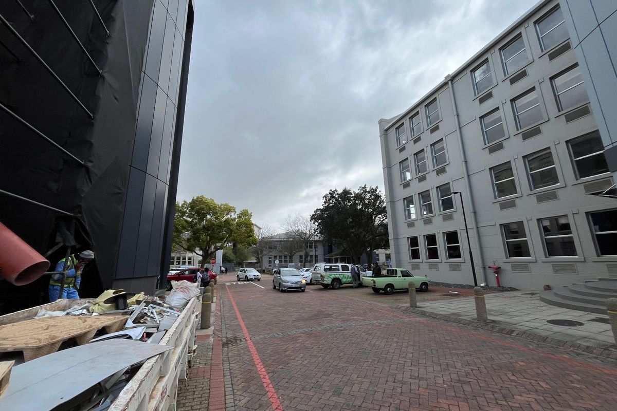 Premium Ground Floor Office at Belmont Office Park, Rondebosch. - Photo 4