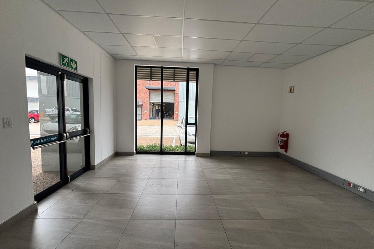 Prime Warehouse | Stonewood Business Park, Kraaifontein Industria - Photo 5
