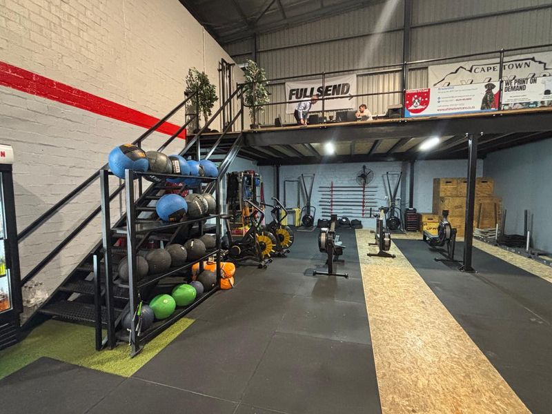 Modern 436m2 Warehouse To Let | Stonewood Business Park, Kraaifontein Industria - Photo 8