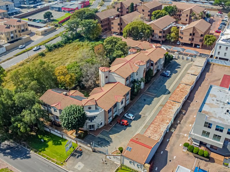 Move In Ready Offices For Sale Or To Rent. - Photo 2