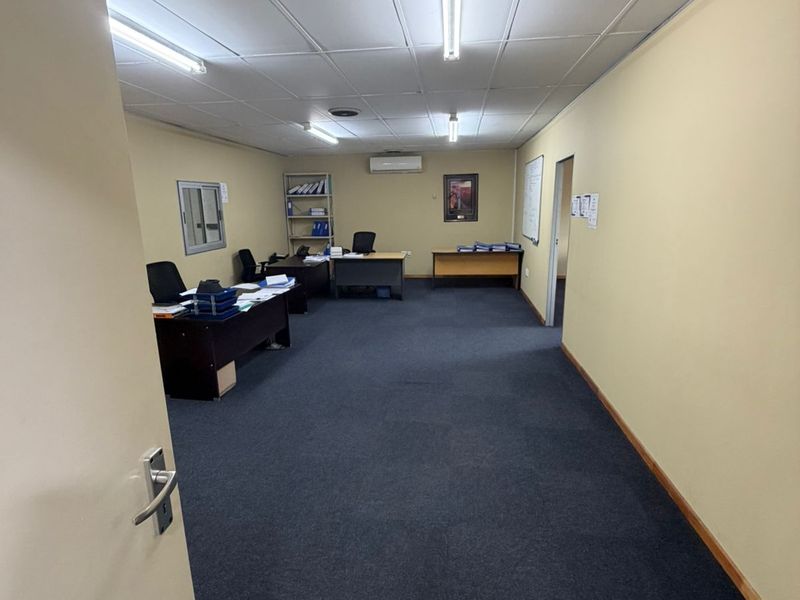 Prime Warehouse Opportunity in Rustenburg! - Photo 5