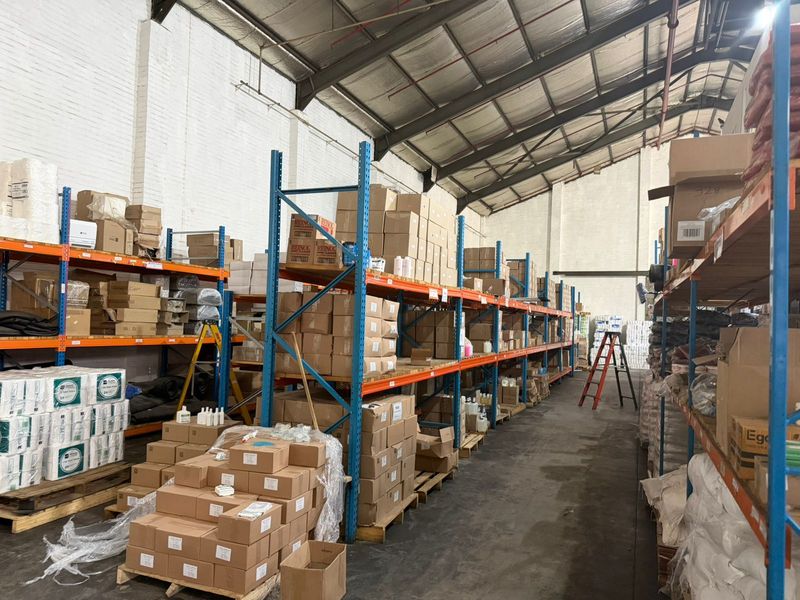 Prime Warehouse Opportunity in Rustenburg! - Photo 2