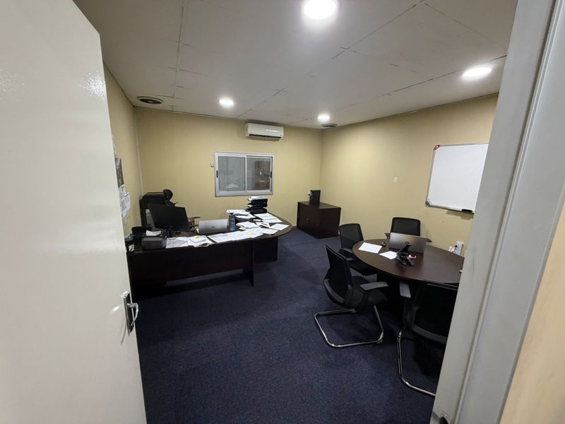 Prime Warehouse Opportunity in Rustenburg! - Photo 7