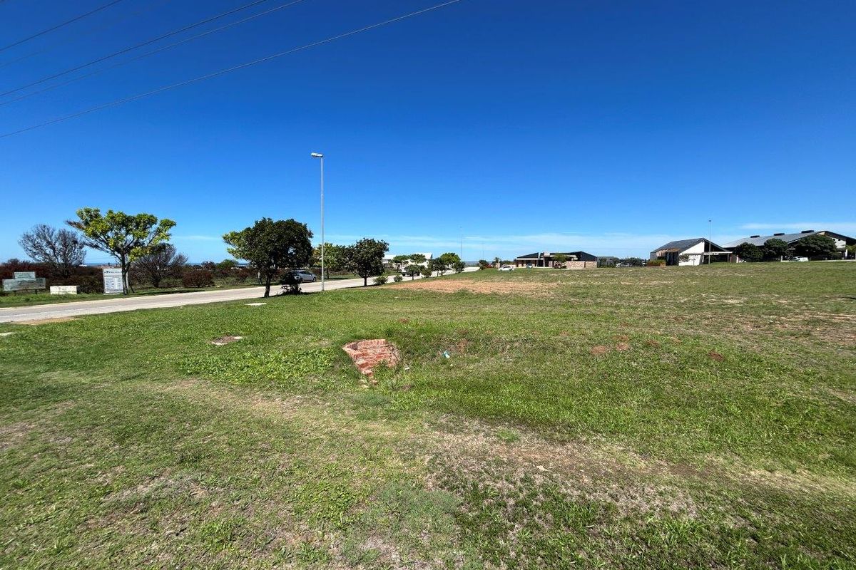 LOVELY LEVEL LARGE 3003 M2 COMMERCIAL STAND FOR SALE IN A GREAT LOCATION - Photo 5