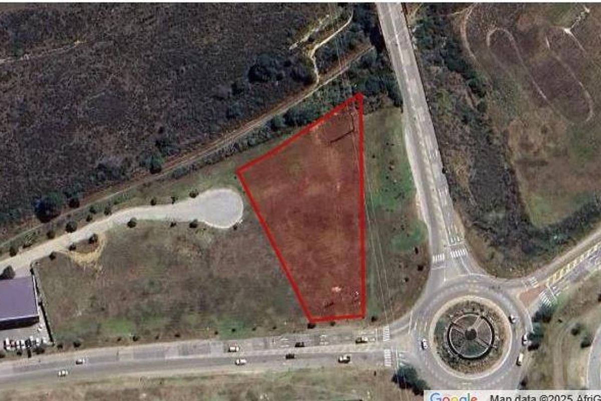 LOVELY LEVEL LARGE 4192 m2 COMMERCIAL STAND FOR SALE IN A GREAT LOCTION. - Photo 5