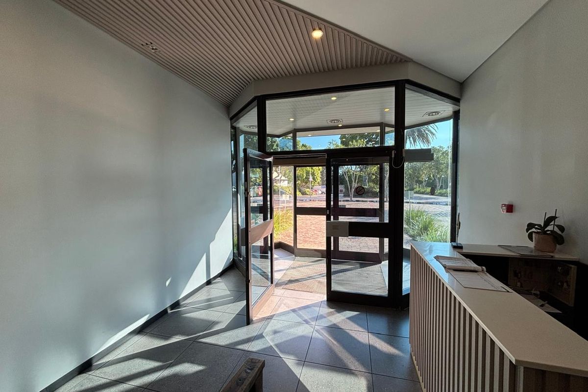 PARC DU CAP – PREMIUM OFFICE SPACE TO LET - Photo 3