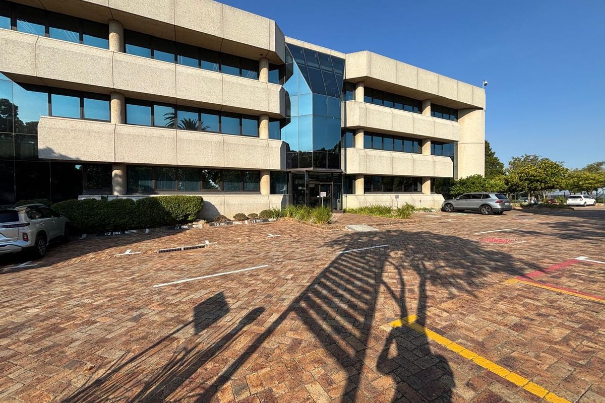 PARC DU CAP – PREMIUM OFFICE SPACE TO LET - Photo 2