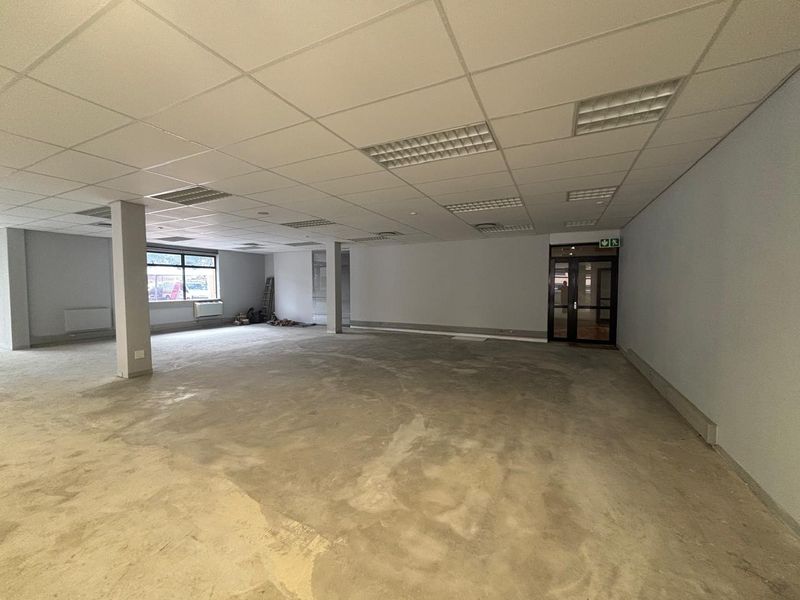Premium Office Space To Let in Plattekloof Office Park - Photo 4
