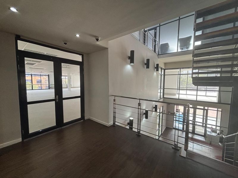 400 m2 Open-Plan Office To Let – Plattekloof Office Park - Photo 3