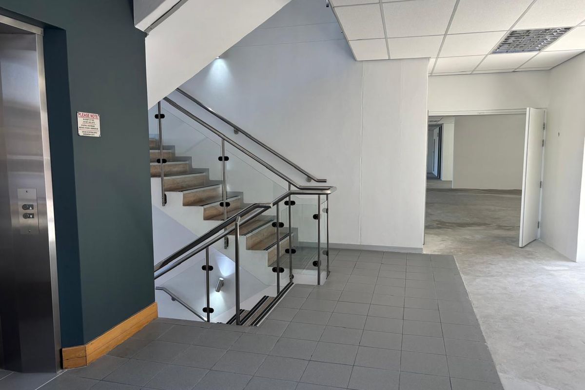 971 m2 Spacious Office To Let Opposite Tyger Valley - Photo 4