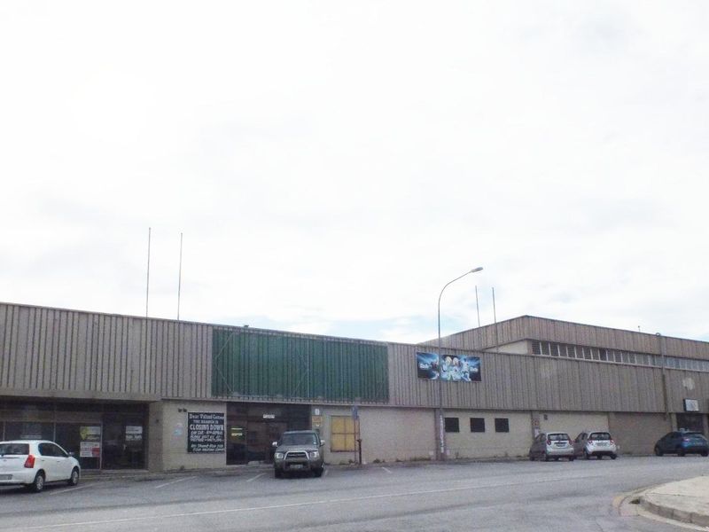 NEWTON PARK IDEAL LOCATION FOR RENT - Photo 2