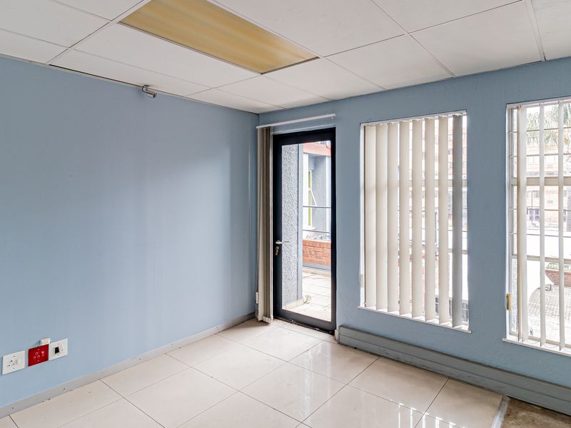 Subdivisible Office Space Available To Rent Or Purchase - Photo 7