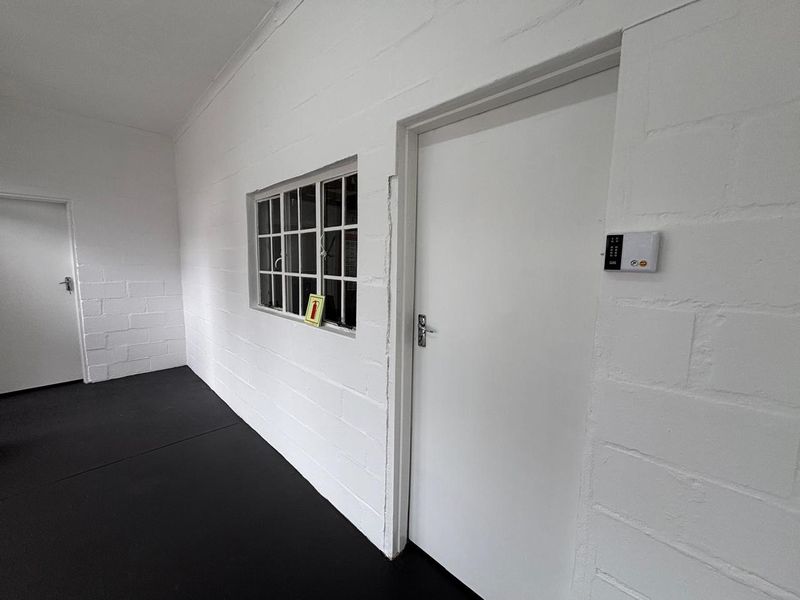 Factory Space to Let in Maitland | 155m2 - Photo 5