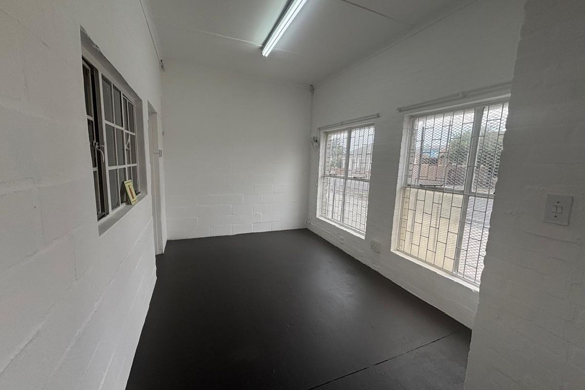 Factory Space to Let in Maitland | 155m2 - Photo 3