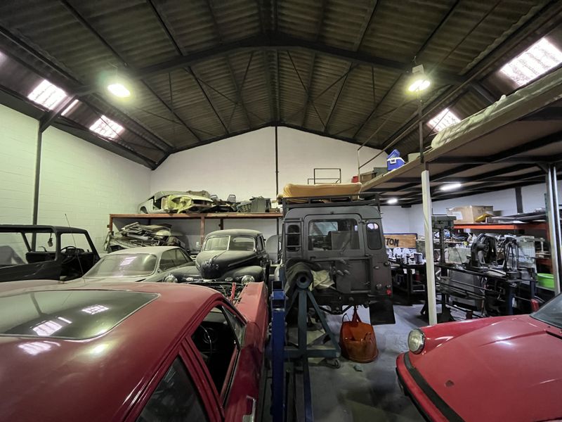 Highly Functional Warehouse with Office, Prime Montague Gardens Location - Photo 9