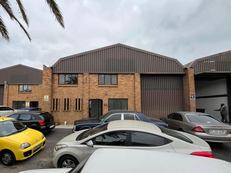 Highly Functional Warehouse with Office, Prime Montague Gardens Location - Photo 2