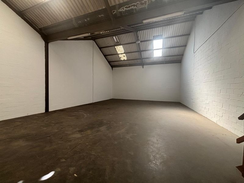 Secure 194m2 Warehouse To Let in Ruco Park – Airport Industria - Photo 6