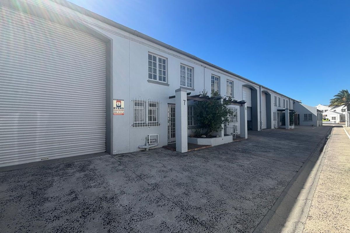 Secure 194m2 Warehouse To Let in Ruco Park – Airport Industria - Photo 2