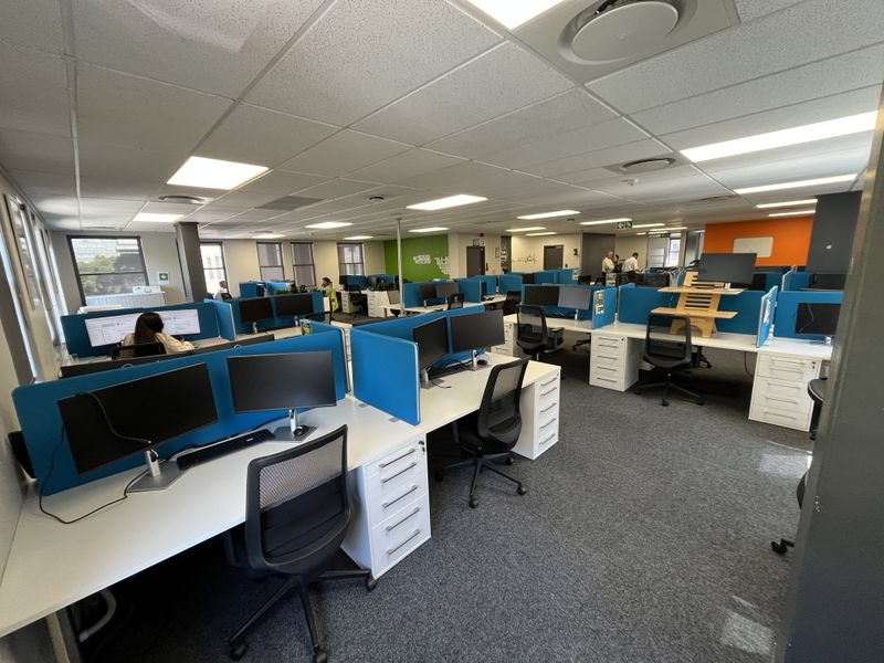 Premium Turnkey Office with Table Mountain Views, Newlands on Main. - Photo 5