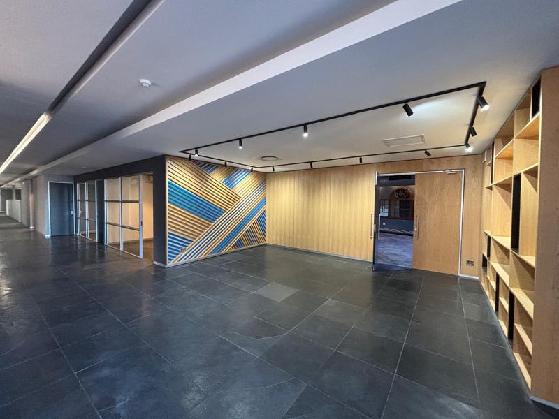 A-Grade 3,000m2 Office To Let – Northgate Park - Photo 2