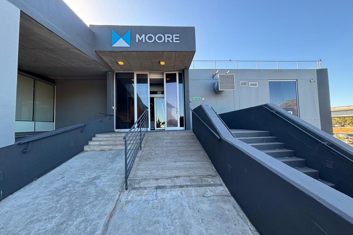 1,000m2 Office Space To Let – Northgate Business Park - Photo 2