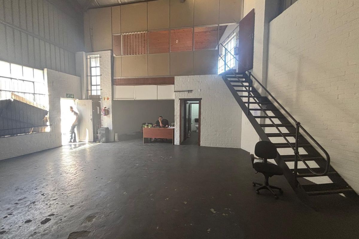Secure Industrial Space To Let – Denval Industrial Park, Epping - Photo 4