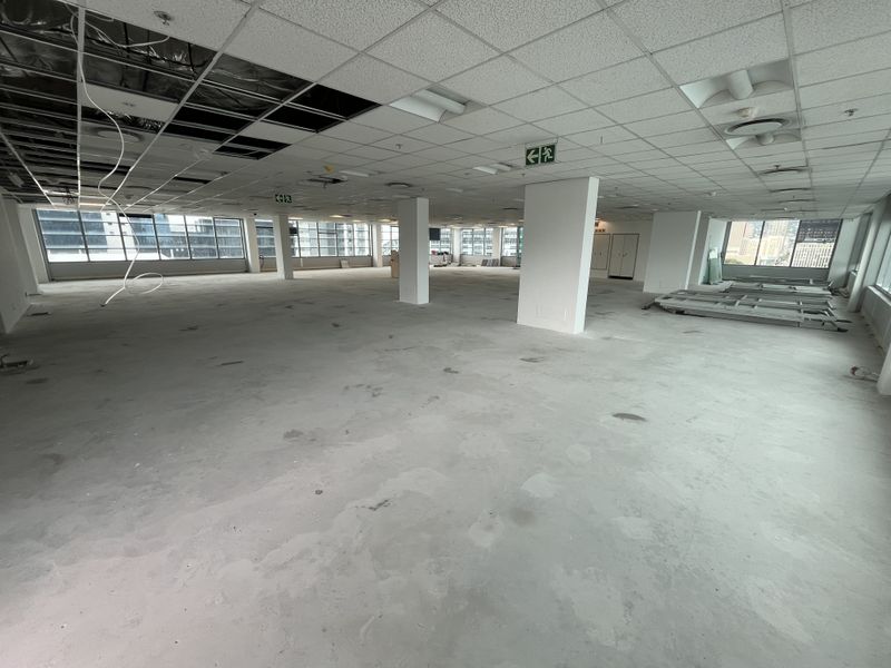 Full-Floor Corporate Office with Panoramic View. 10th Floor, Convention Tower, Foreshore - Photo 10