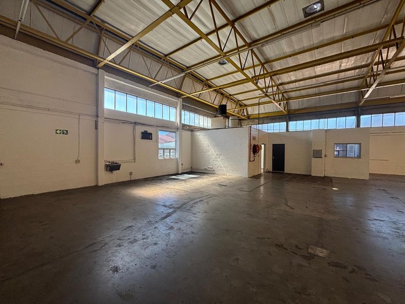 Prime 382m2 Unit To Let in Secure Maitland Industrial Park - Photo 5