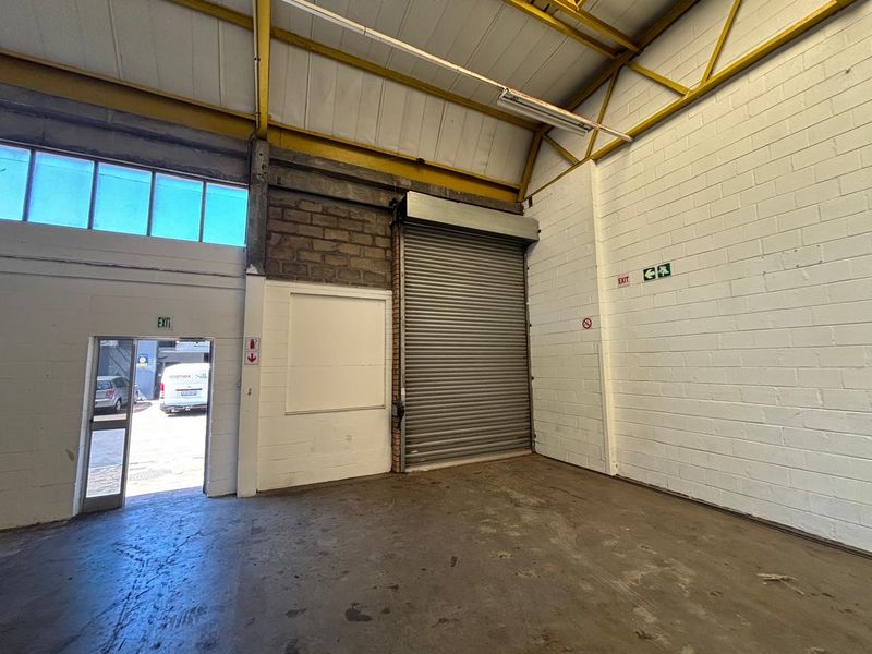 Prime 382m2 Unit To Let in Secure Maitland Industrial Park - Photo 9