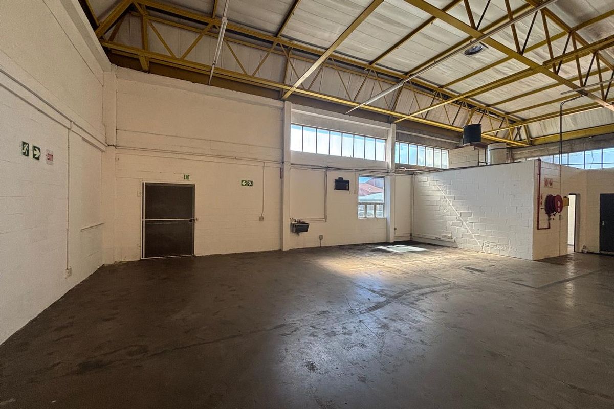 Prime 382m2 Unit To Let in Secure Maitland Industrial Park - Photo 4