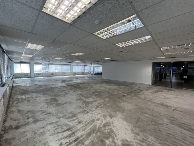 Iconic CBD Floorplate with Panoramic Views. White Box Opportunity at 2 Long Street - Photo 9