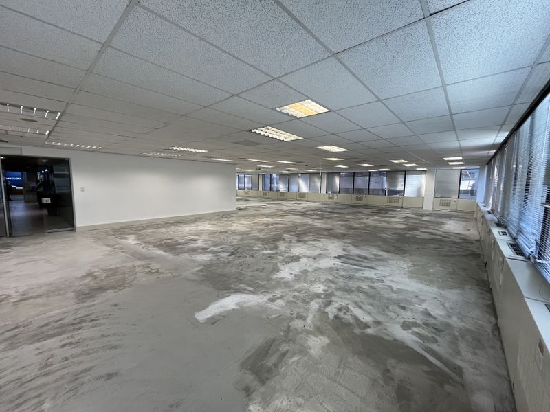 Iconic CBD Floorplate with Panoramic Views. White Box Opportunity at 2 Long Street - Photo 10