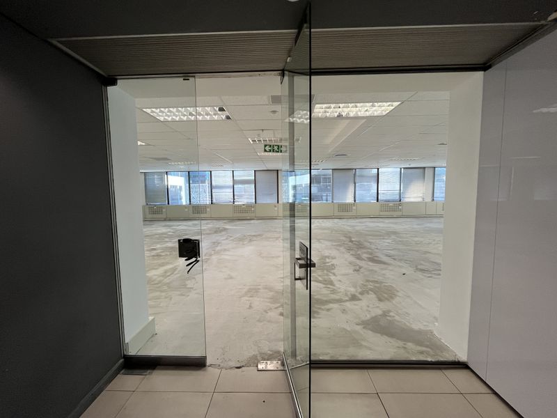 Iconic CBD Floorplate with Panoramic Views. White Box Opportunity at 2 Long Street - Photo 8