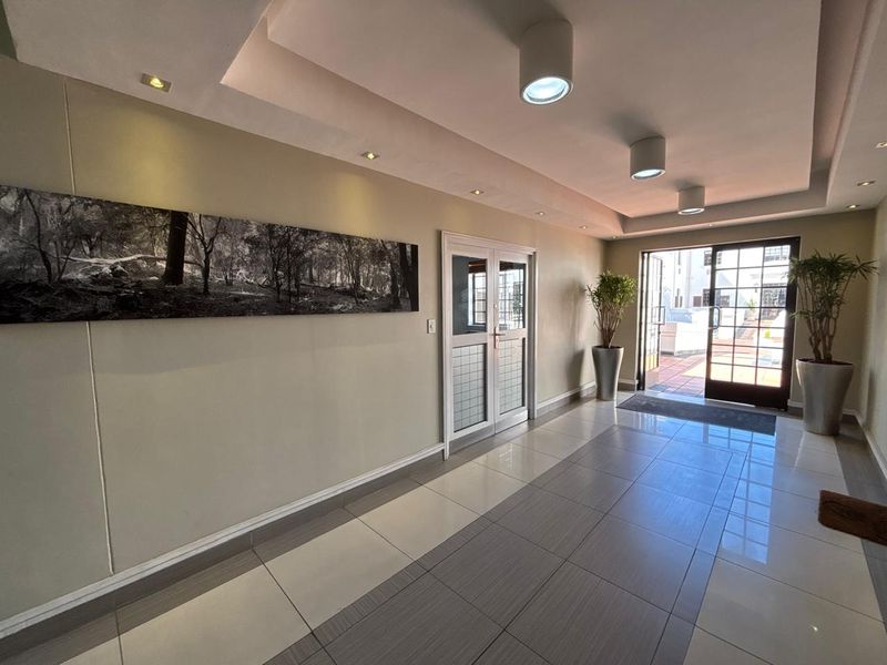 308m2 Premium Ground-Floor Office to Let | Tyger Valley Business District - Photo 3