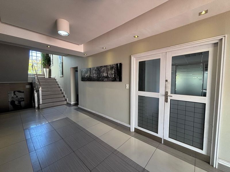 308m2 Premium Ground-Floor Office to Let | Tyger Valley Business District - Photo 4