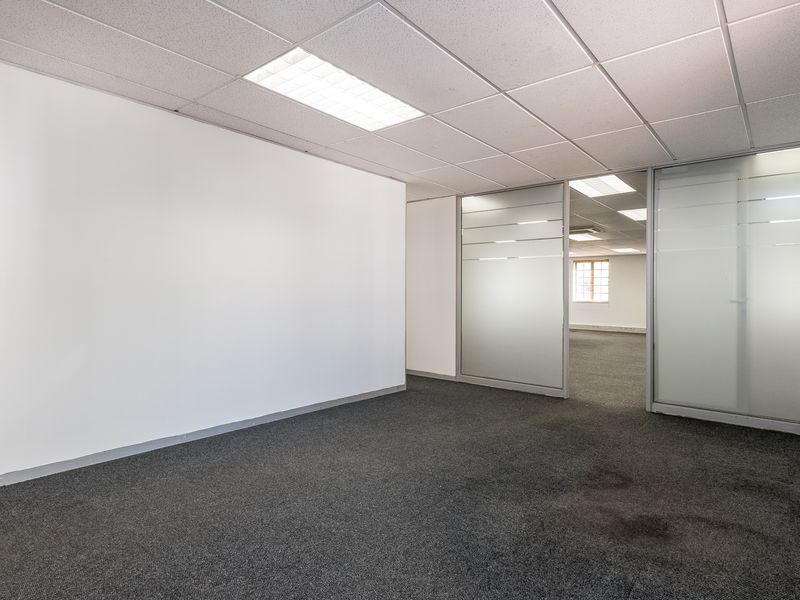 308m2 Premium Ground-Floor Office to Let | Tyger Valley Business District - Photo 8