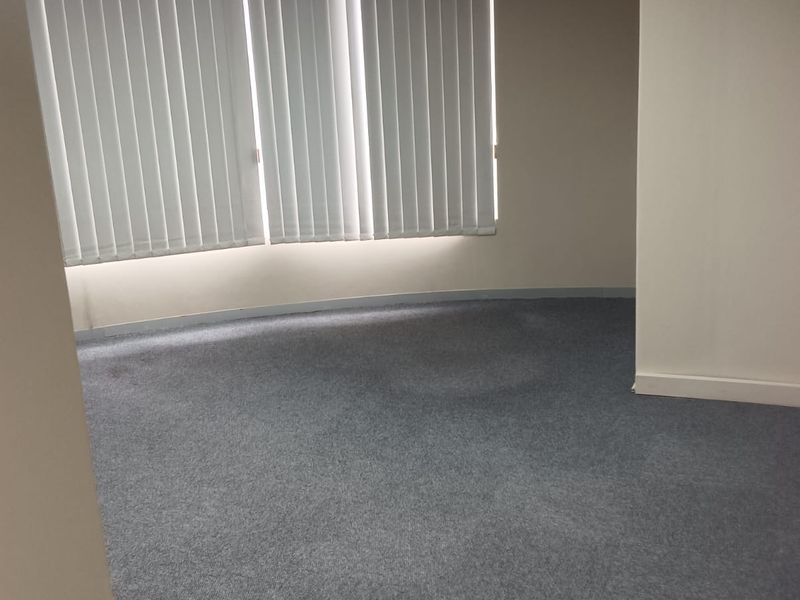 100m2 A-Grade Office To Let in Umhlanga Ridge - Photo 8